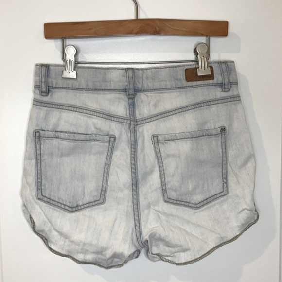 GARAGE | Junior Size 3 GARAGE Acid Wash Ripped Denim Jean Shorts - Picture 8 of 8